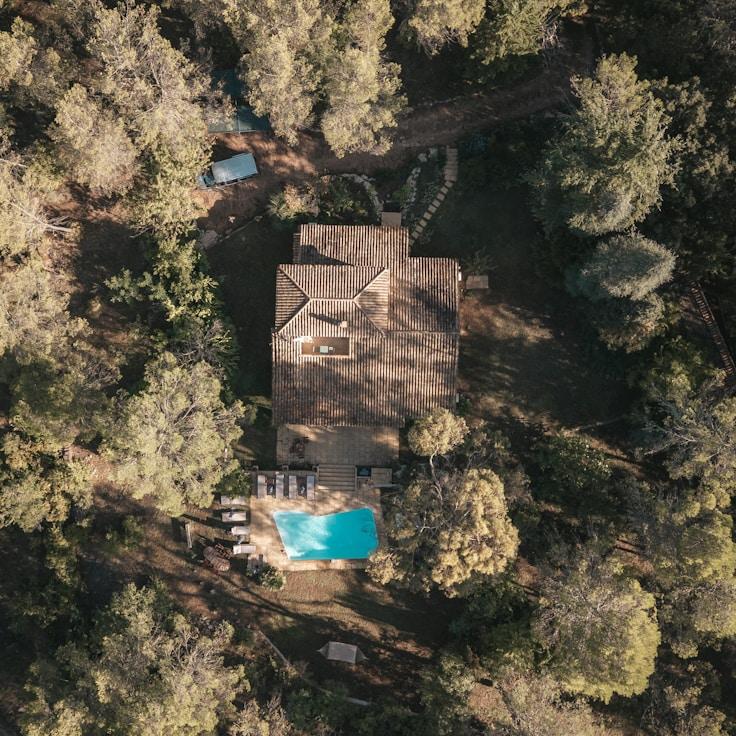 Family terraces and cafés for calm evenings in Zurich